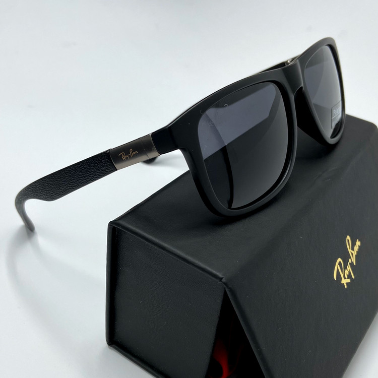 عینک یووی ۴۰۰