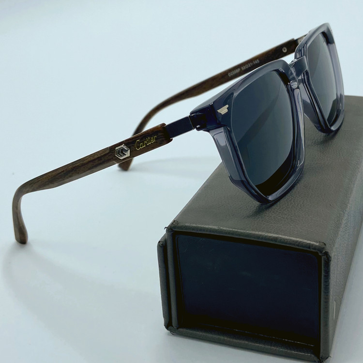 عینک آفتابی کارتیه رنگ طوسی روشن شفاف