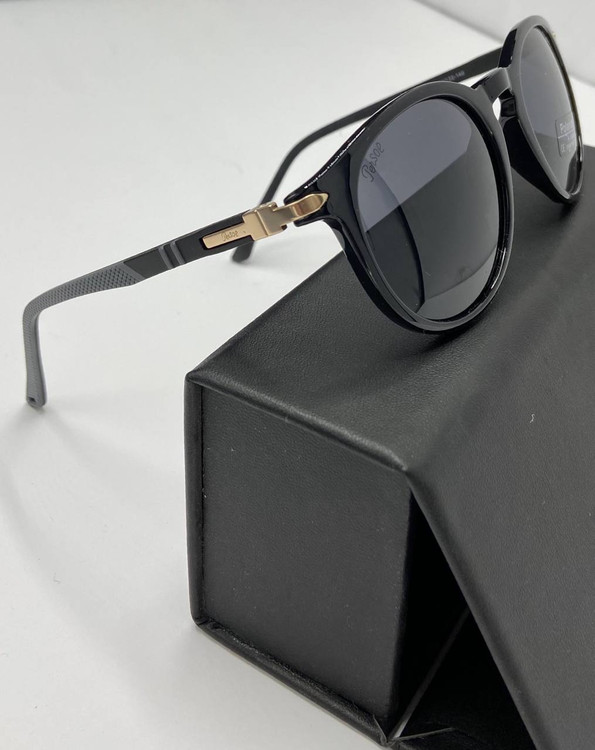 عینک آفتابی زنانه